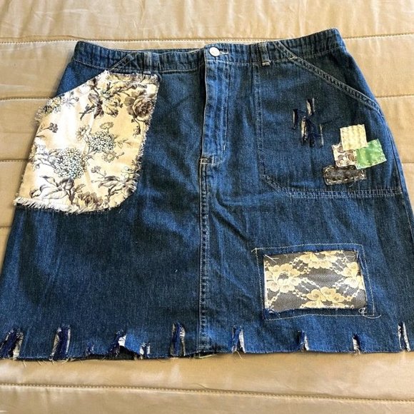 Fun & Funky Custom reworked distressed embellished raw hem Womens denim skirt 14 - Picture 1 of 7